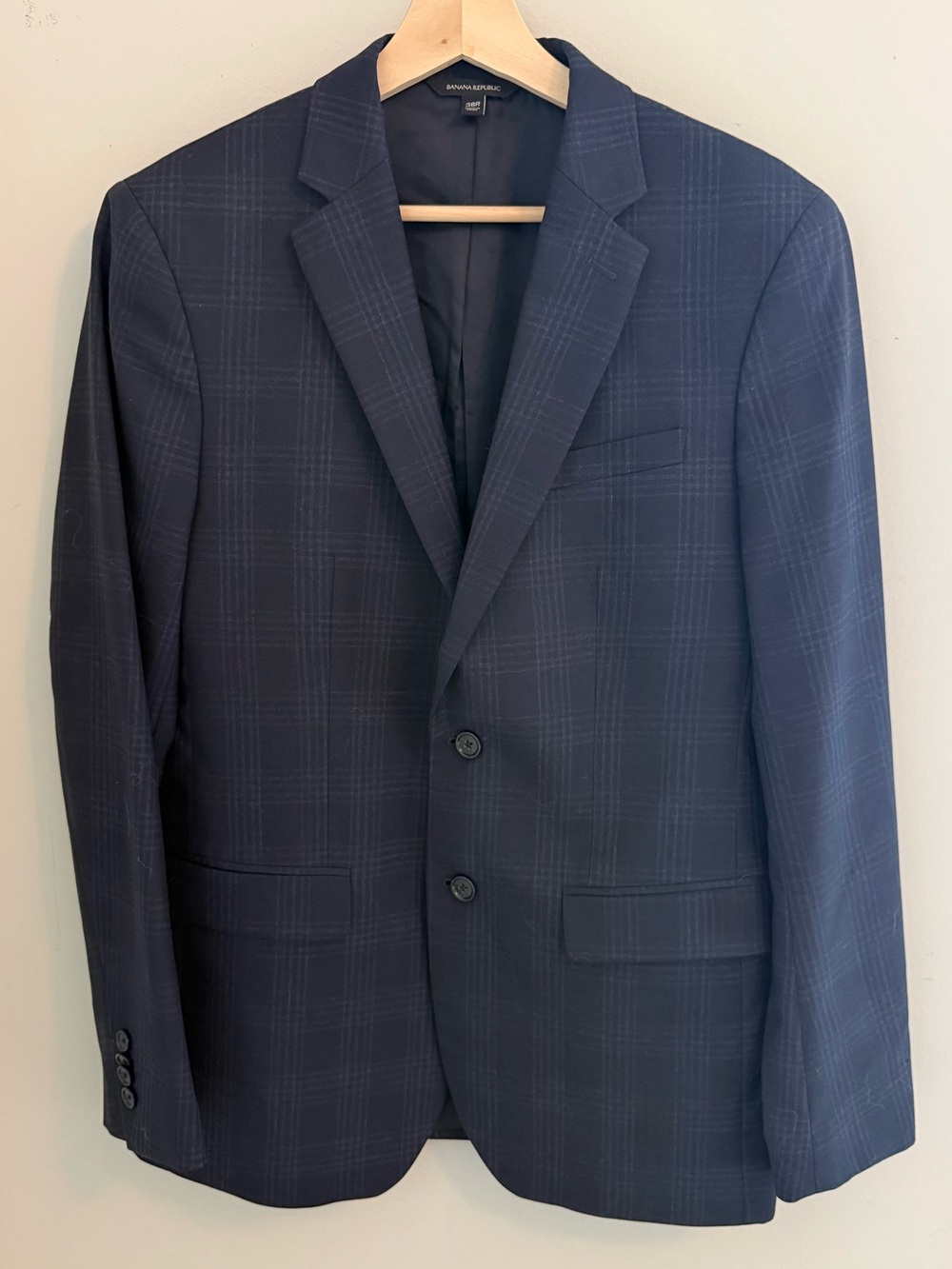 Banana Republic Navy Plaid Two-Button Sport Coat